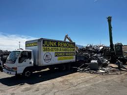 Best Attic Cleanout  in Britton, SD